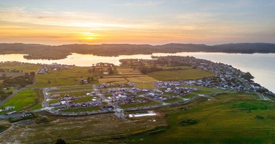 Clarks Beach article