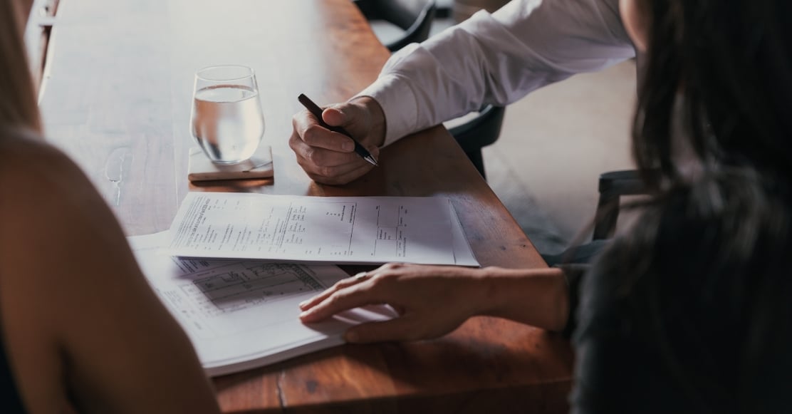 Blog Template_A Guide To Selling a House With a Mortgage