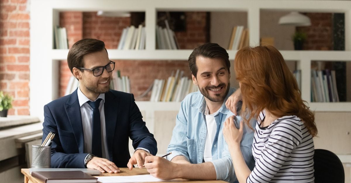5 Things to Look For to Find the Right Real Estate Agent