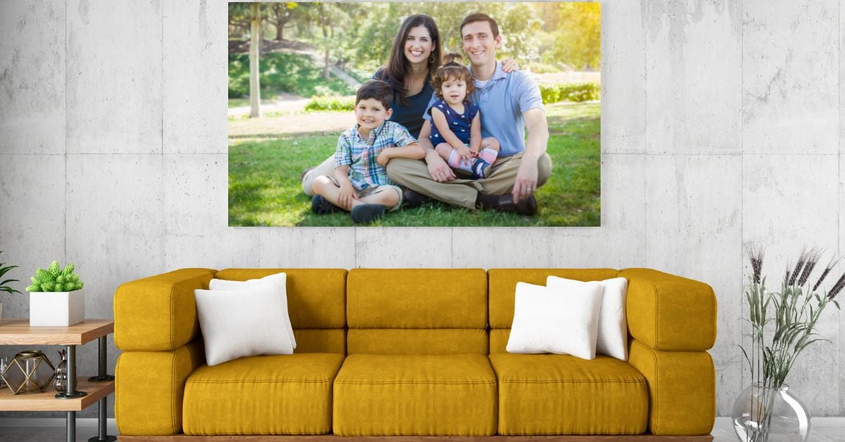 Style your living room with wall art